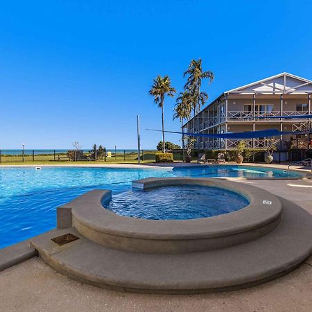 Moonlight Bay Suites Broome Bagian luar foto